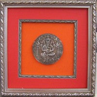 How to design intriguing picture framing