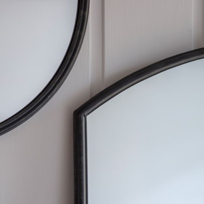 Ida Arched Mirror | Detail