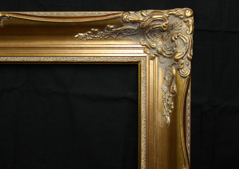 Empty Frame Imperial - Gold