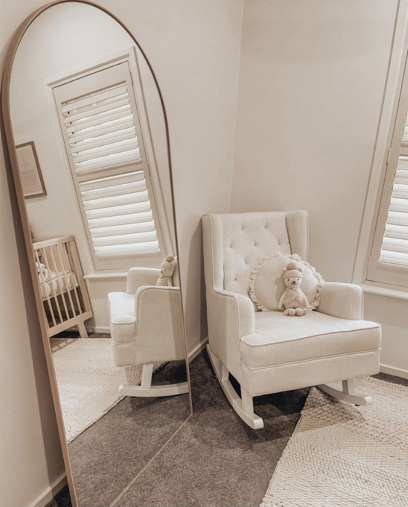 Bjorn Arch Powder Pink Mirror, In Situ