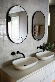 Bjorn Oval Black in bathroom