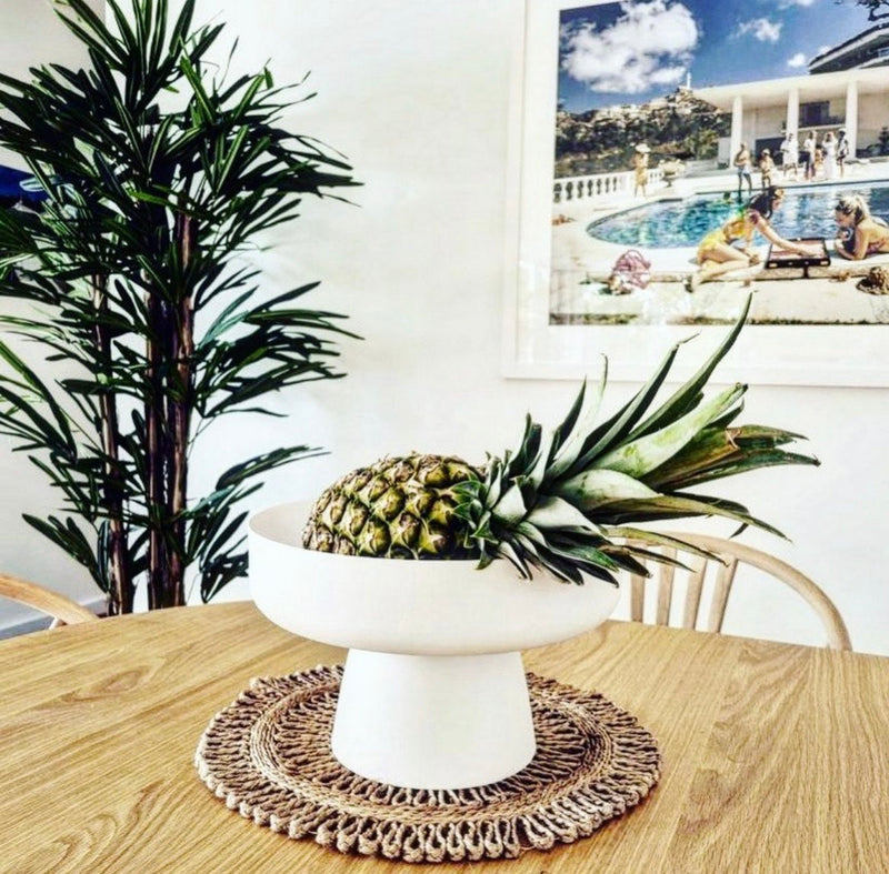 Poolside Backgammon by Slim Aarons | Photo by @coastalpalms.reno