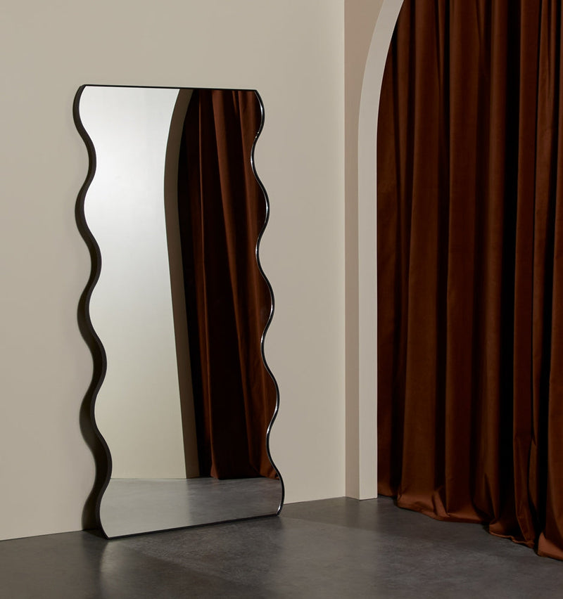 Artemis Mirror Tall | Black | In Situ 