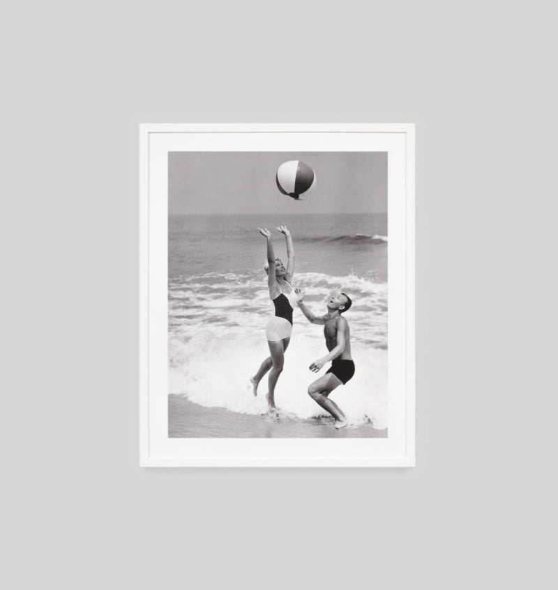 Beach Scene Black and White