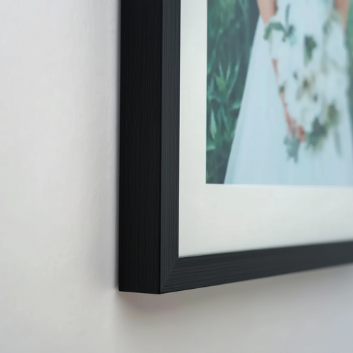Black Woodgrain Frame Thumbnail