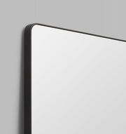 Errol Curved Black | Print Decor | Detail 