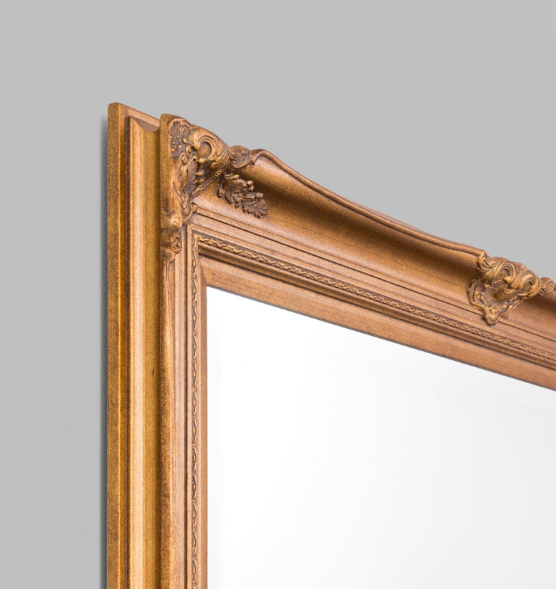 Fontaine Antique Gold