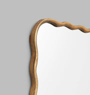 Jemima Mirror | 56 x 79 cm