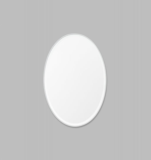 Lolita Oval | Bright White 60 x 90 cm