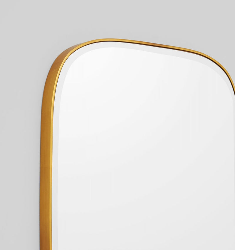 Mabel Mirror Detail