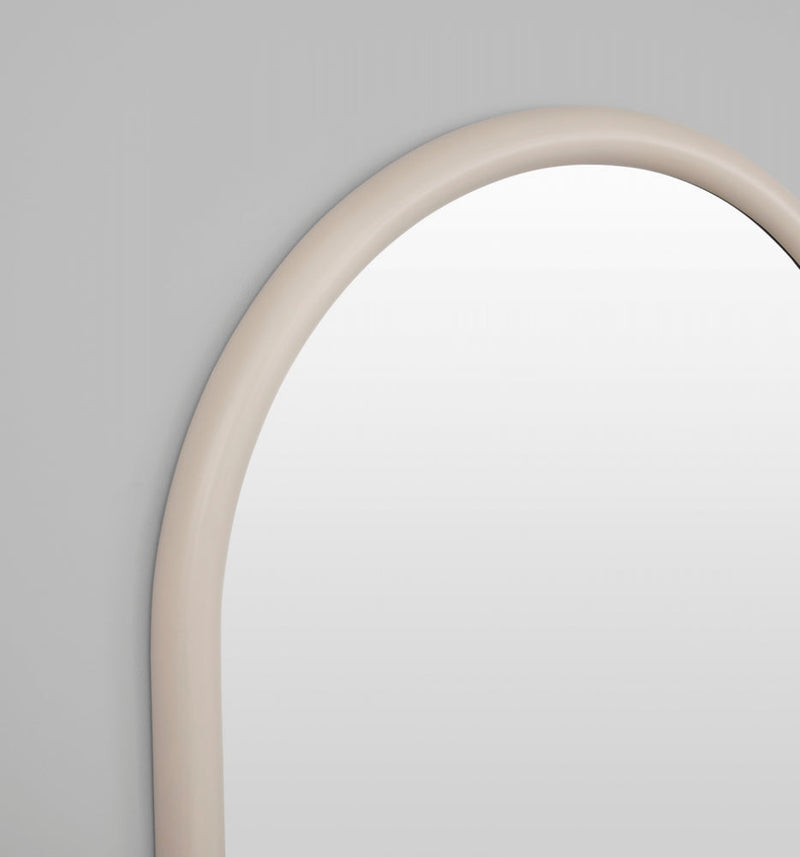 May Arch Nude 
