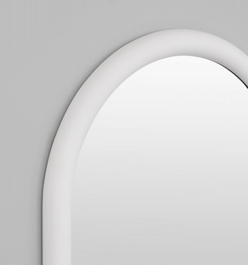 May Oval White 75 x 100 x 3 cm