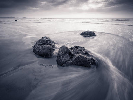 Moeraki Tides by Nick Psomiadis