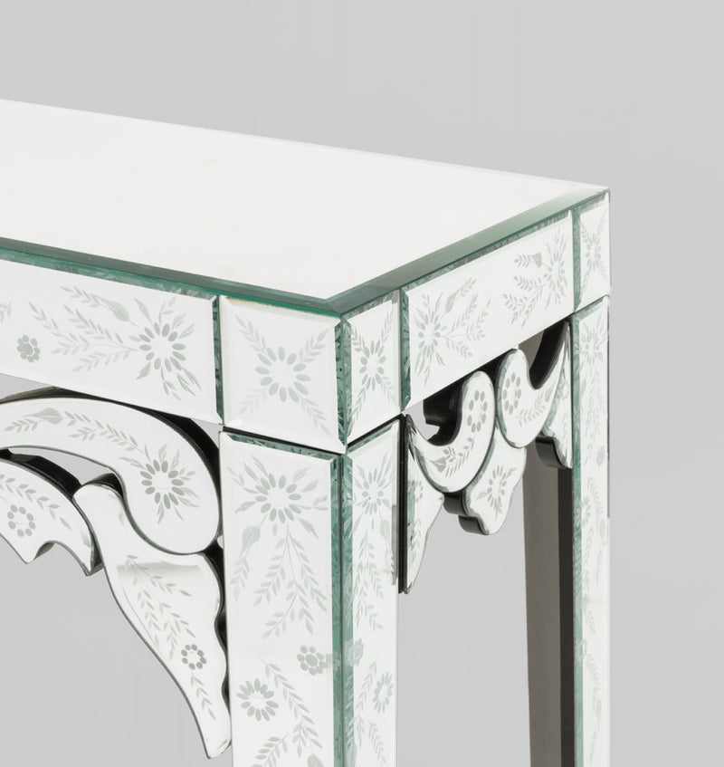 Rochester Console | Detail 