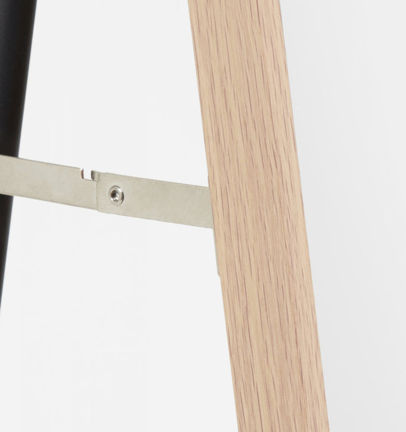 Simplicity Standing Oak