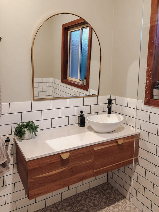 Bjorn Brass Arch 80 x 85 cm 