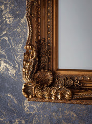 Versailles Detail - Gold