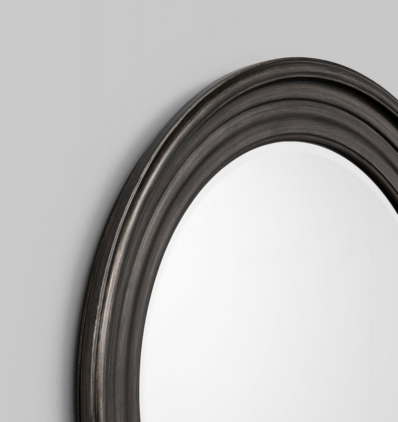 Venus Antique Black or Silver
